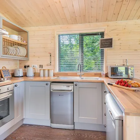 Дом отдыха Holt - High Borrans Farm *